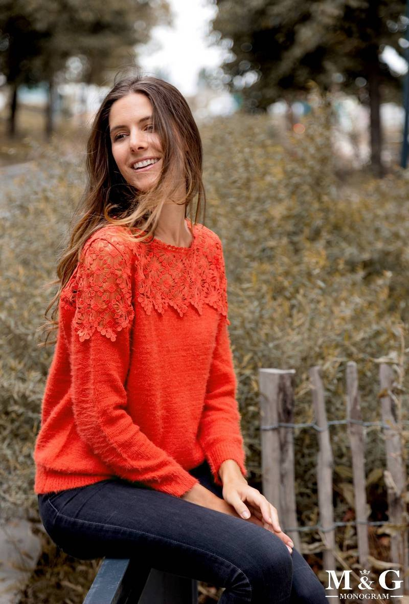 Pullover mit Spitze - Burnt Orange - 1 - Großformat