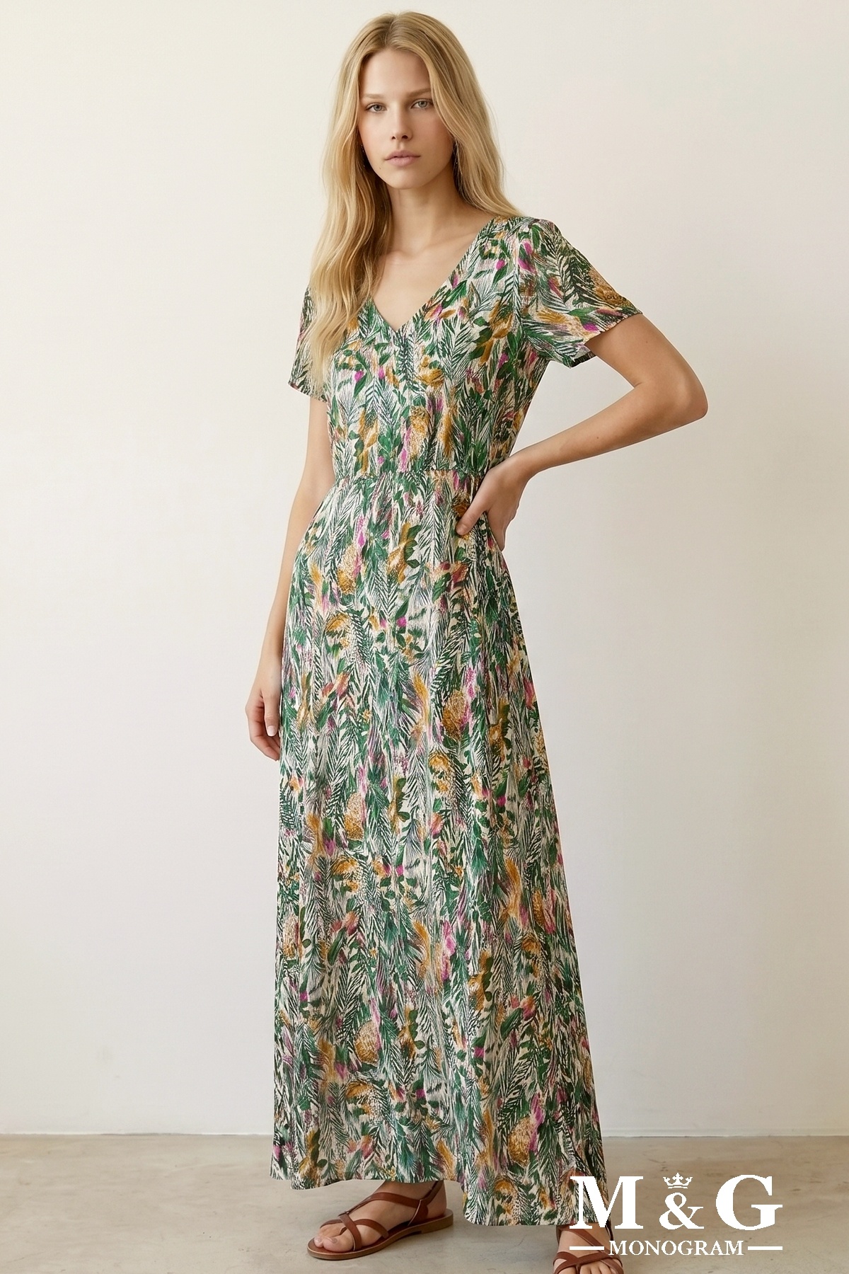 Wholesaler M&G MONOGRAM - Printed V-neck dress with shiny threads