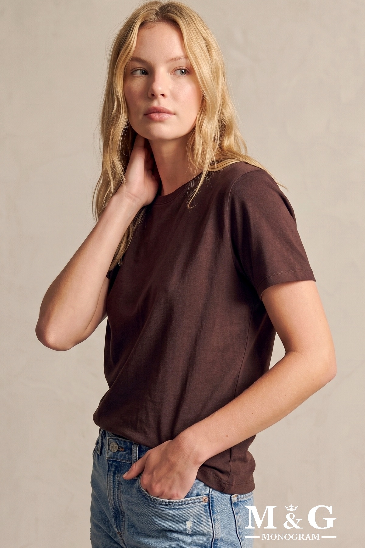 Wholesaler M&G MONOGRAM - Straight-cut T-shirt in premium cotton jersey, round neck with double stitching, double-needle hem finish