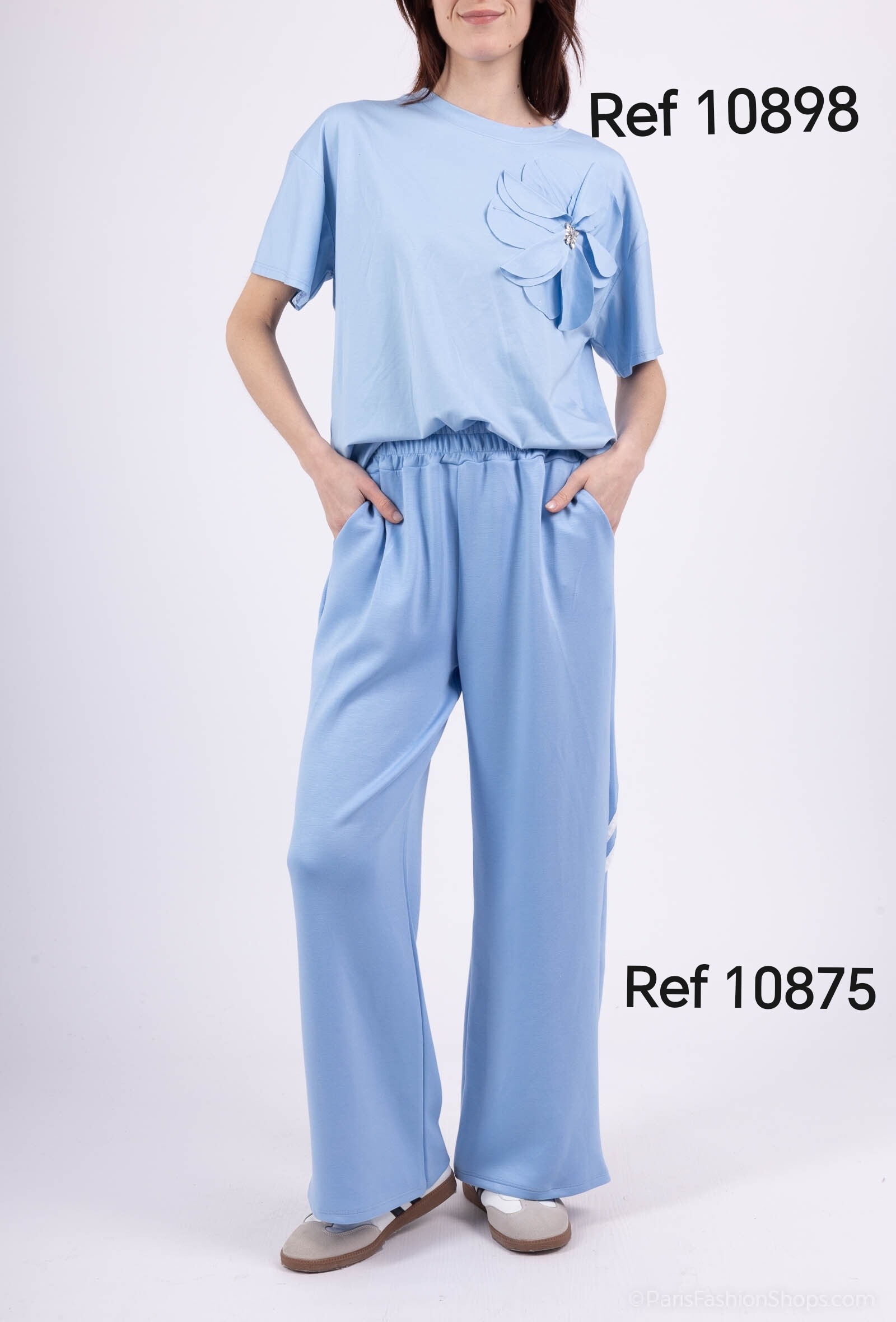 Grossiste M.L Style - T-shirts fleurs en viscose