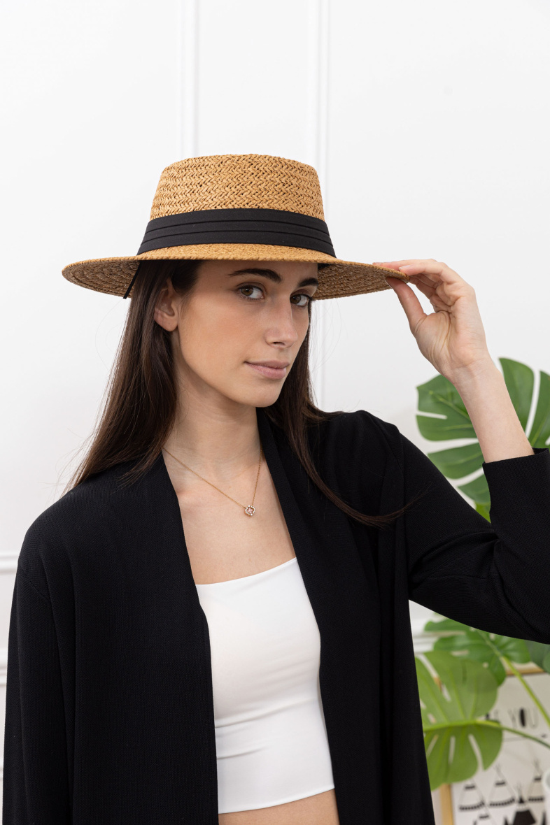 Grossiste M&P Accessoires - Chapeau imitation paille rigide avec ruban tresse