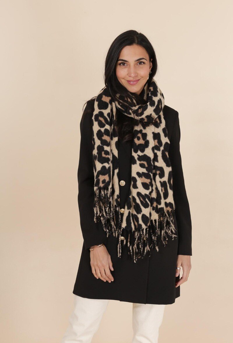 Wholesaler M&P Accessoires - Leopard Animal Print Fringe Scarf