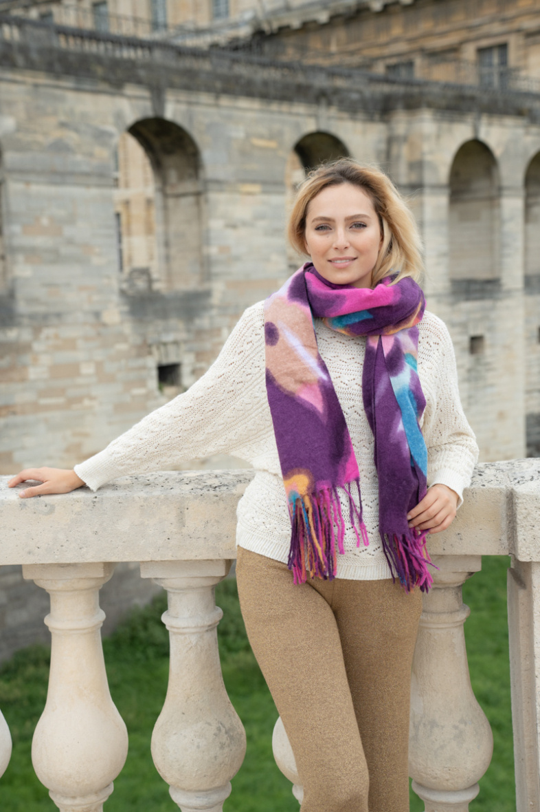 Grossiste M&P Accessoires - Écharpe douce imprimé multicolore avec franges 195*60cm