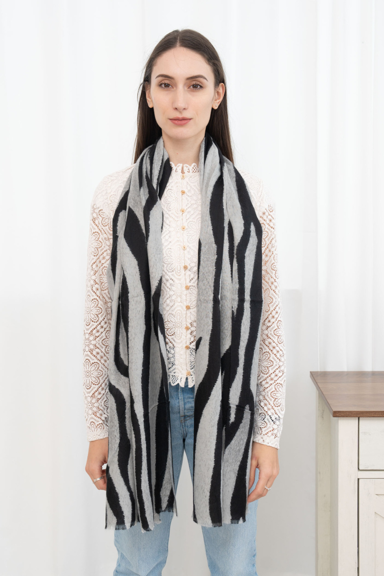 Mayorista M&P Accessoires - Bufanda suave de invierno con estampado de cebra