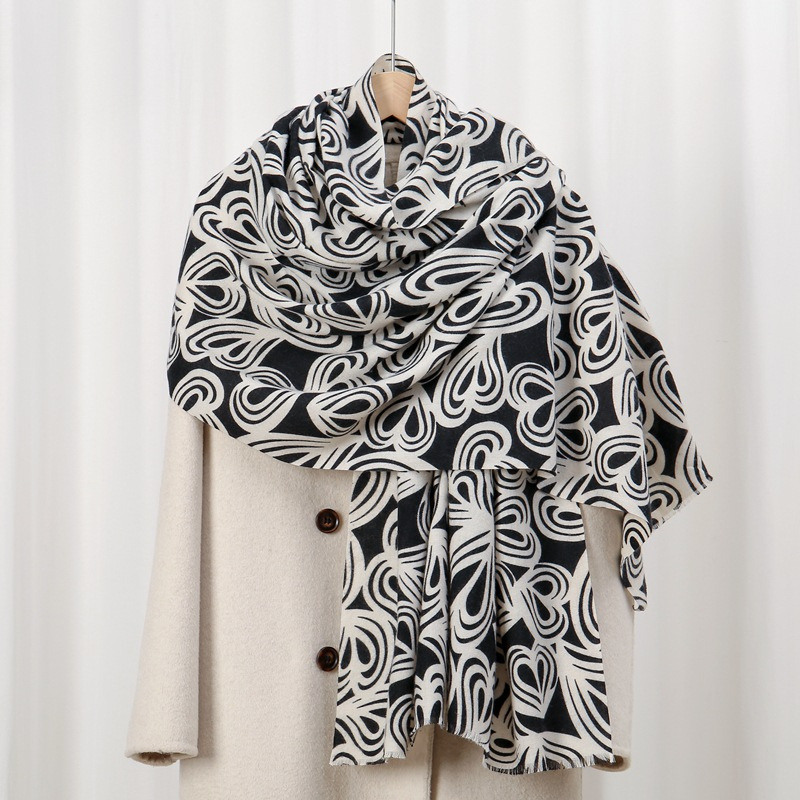 Mayorista M&P Accessoires - Bufanda de invierno suave con estampado de rayas y corazones