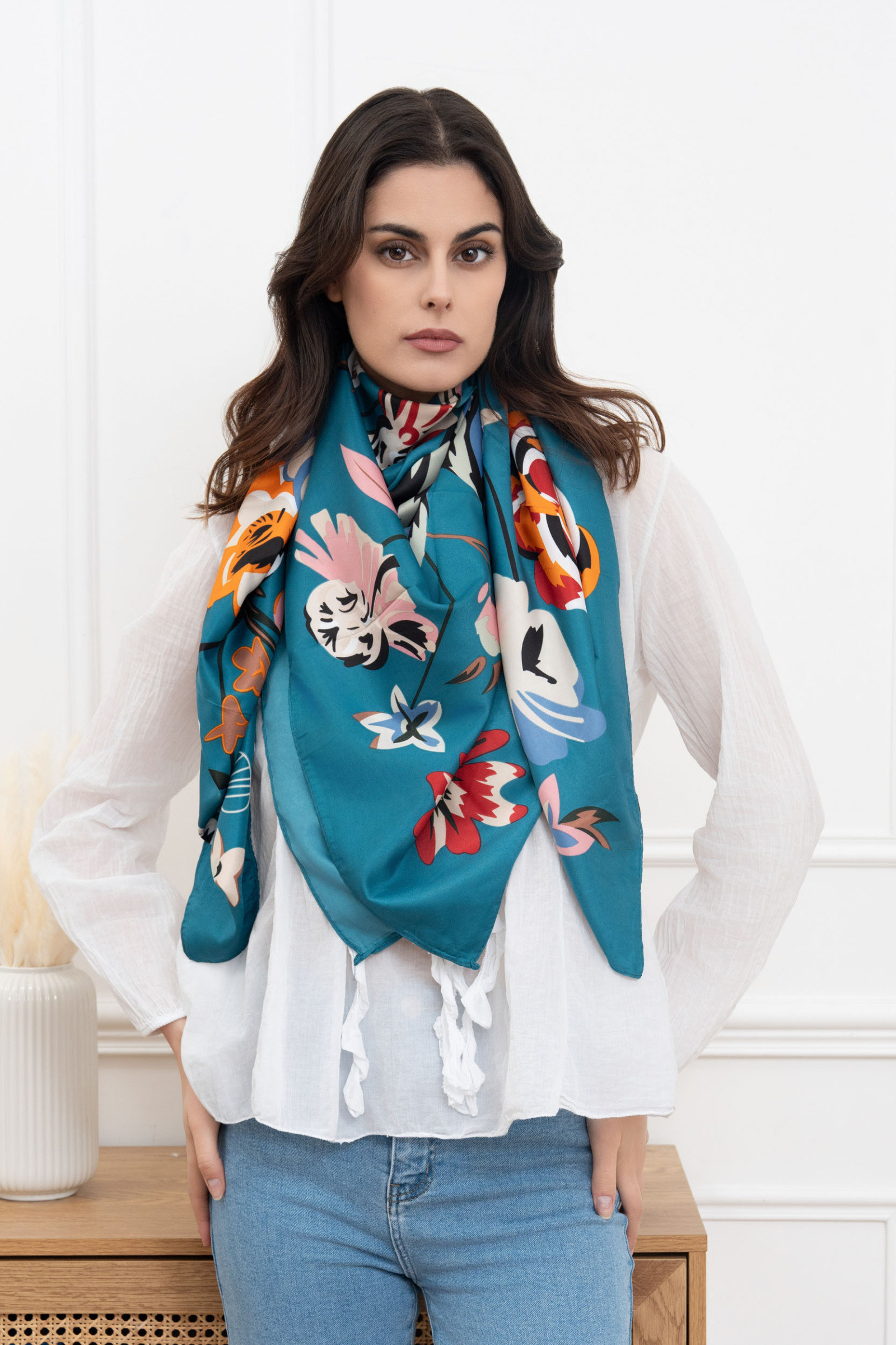 Mayorista M&P Accessoires - Pañuelo chal cuadrado 130*130 cm estampado