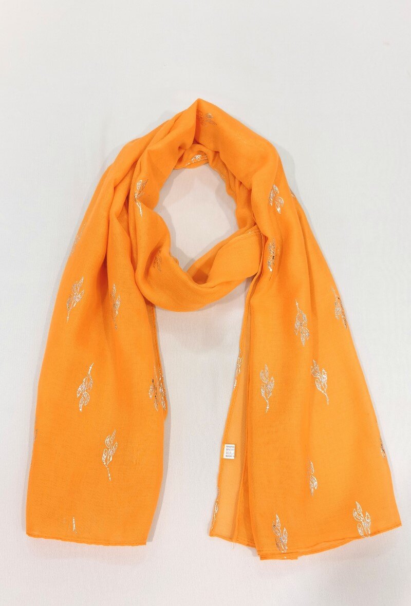 Wholesaler M&P Accessoires - Scarf printed silver pattern feathers