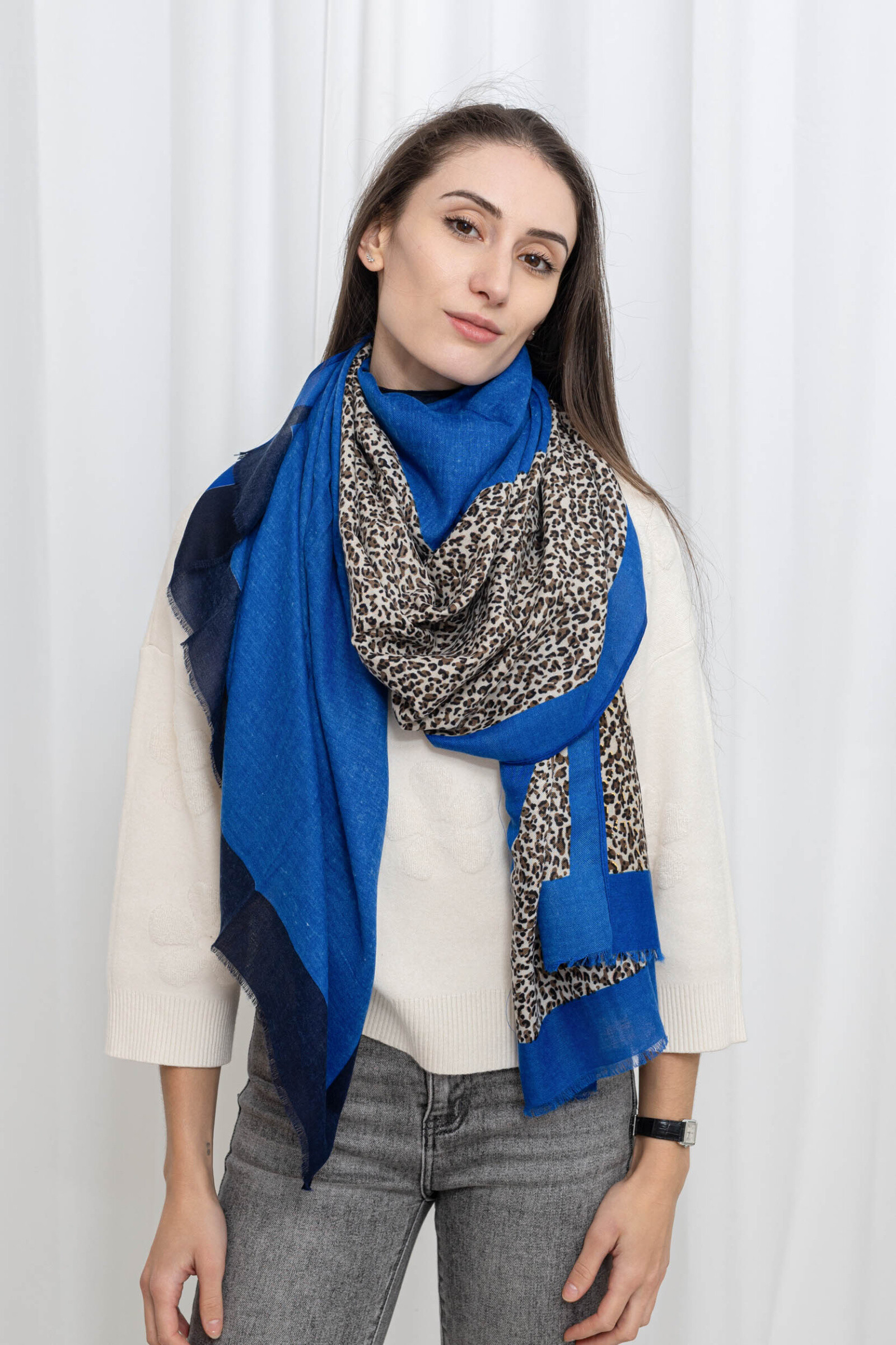 Großhändler M&P Accessoires - Schal mit Leopardenmuster und Vergoldung