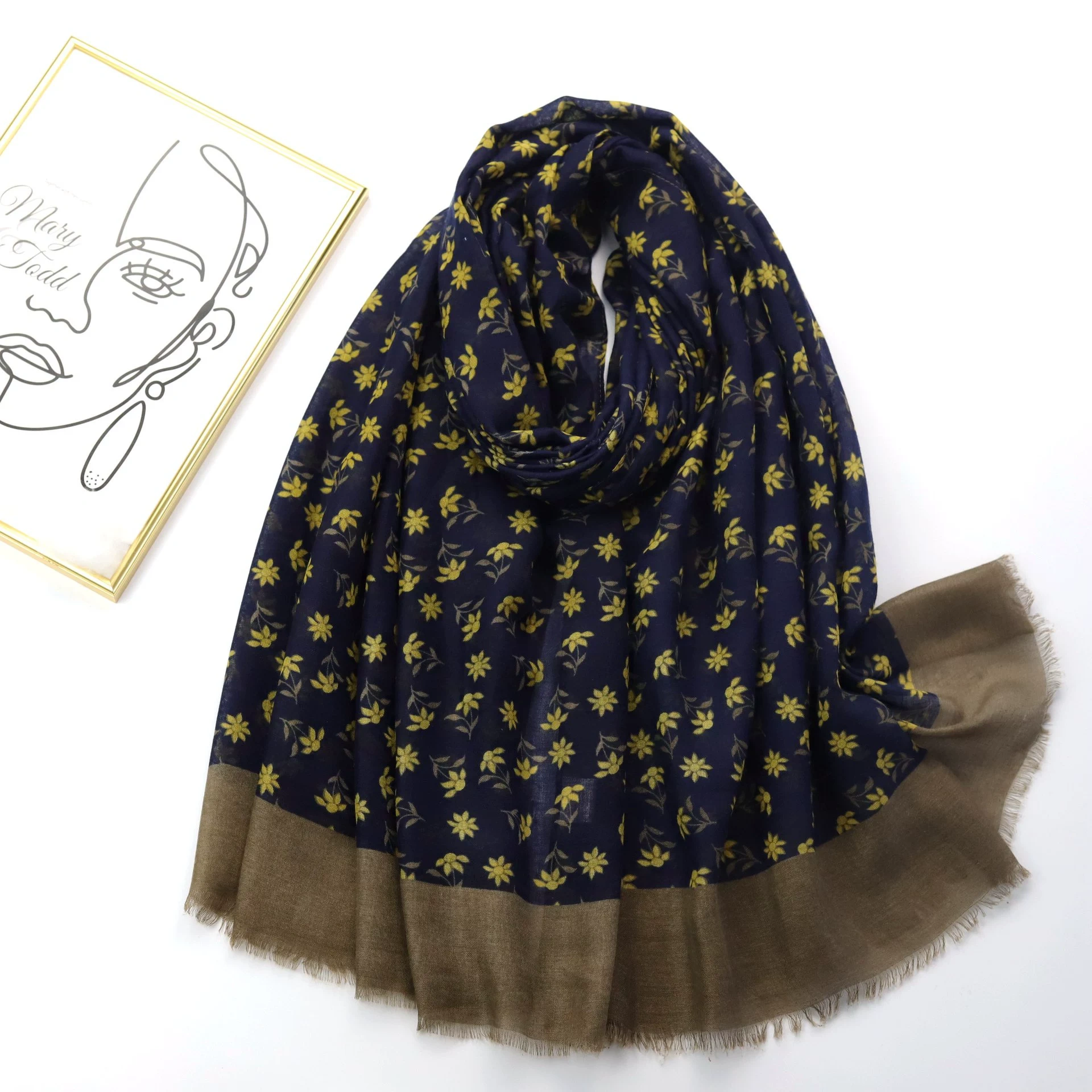 Wholesaler M&P Accessoires - Little flower print scarf