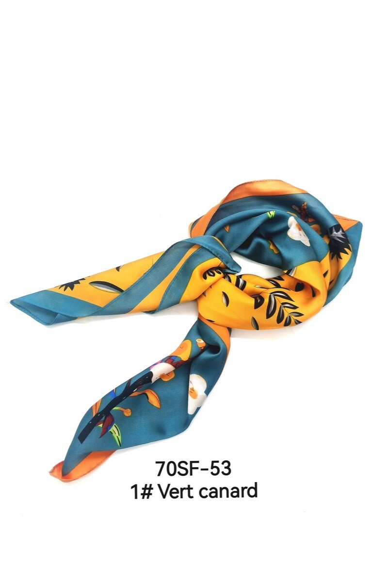 Grossista M&P Accessoires - Piccolo quadrato 70*70 cm stampato con fiori e foglie