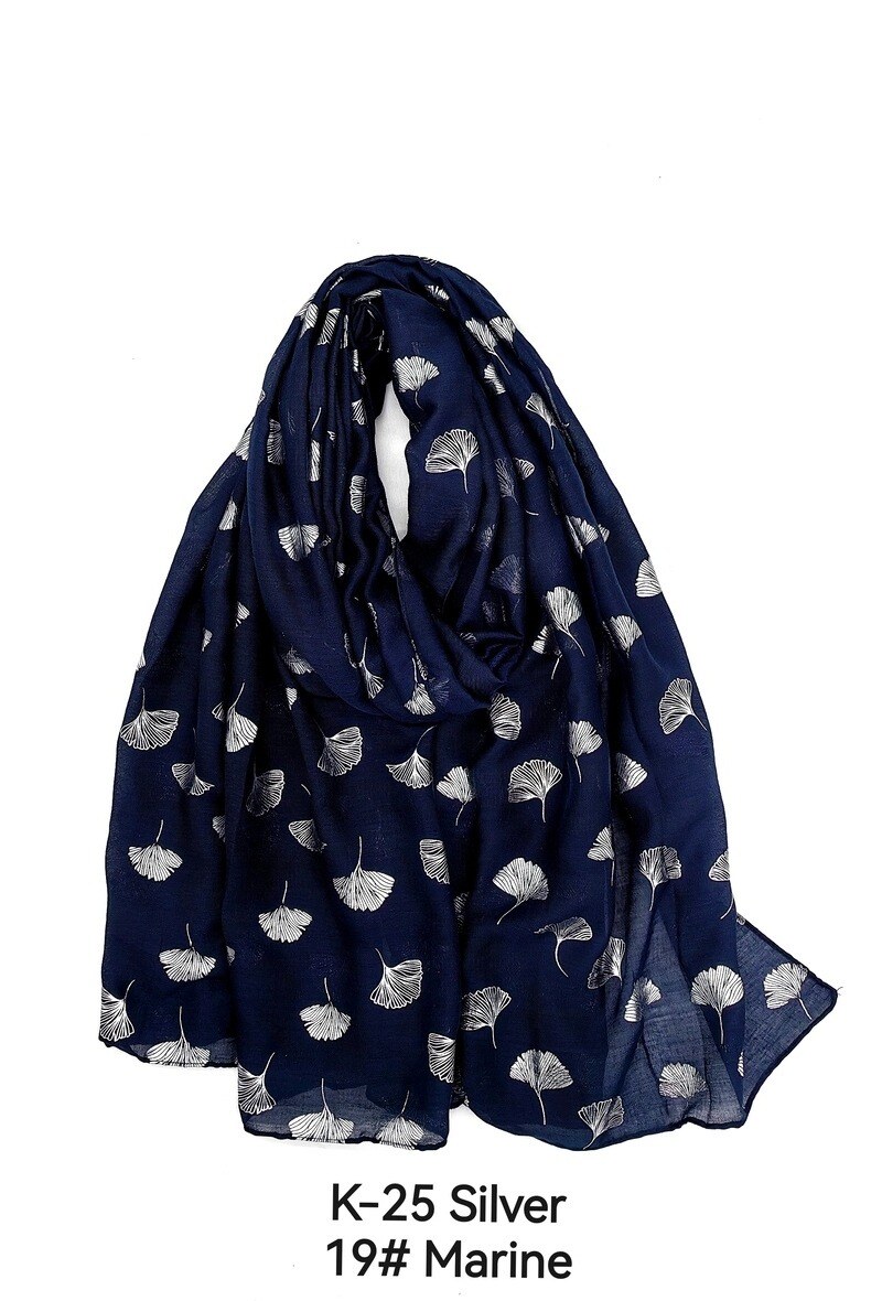 Wholesaler M&P Accessoires - Shiny silver print scarf with ginkgo leaf pattern