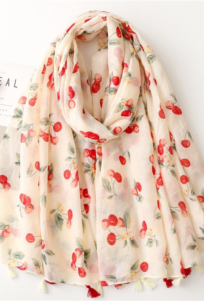 Grossiste M&P Accessoires - Foulard imprimé cerises avec pompons