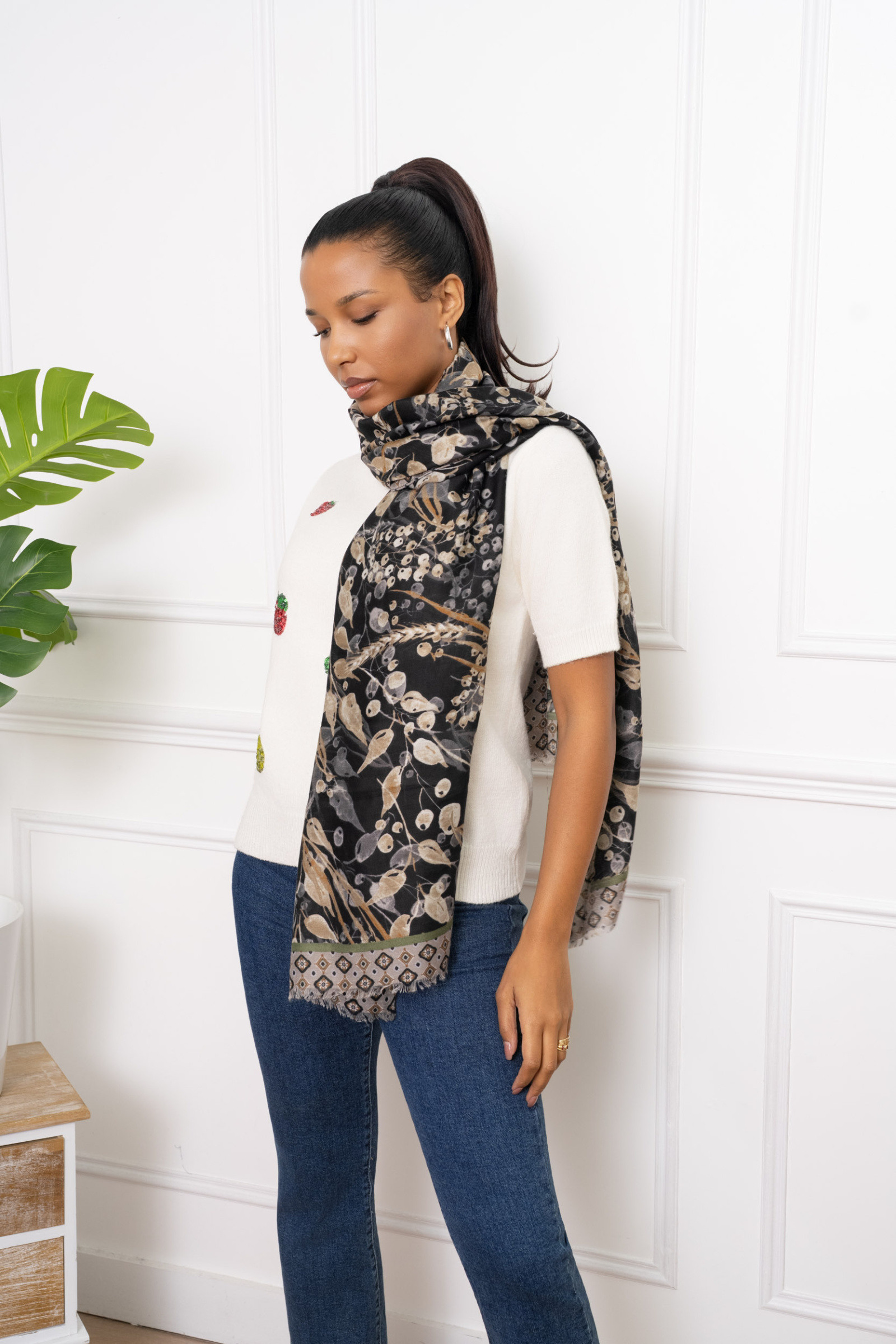Grossista M&P Accessoires - Sciarpa con stampa foglie