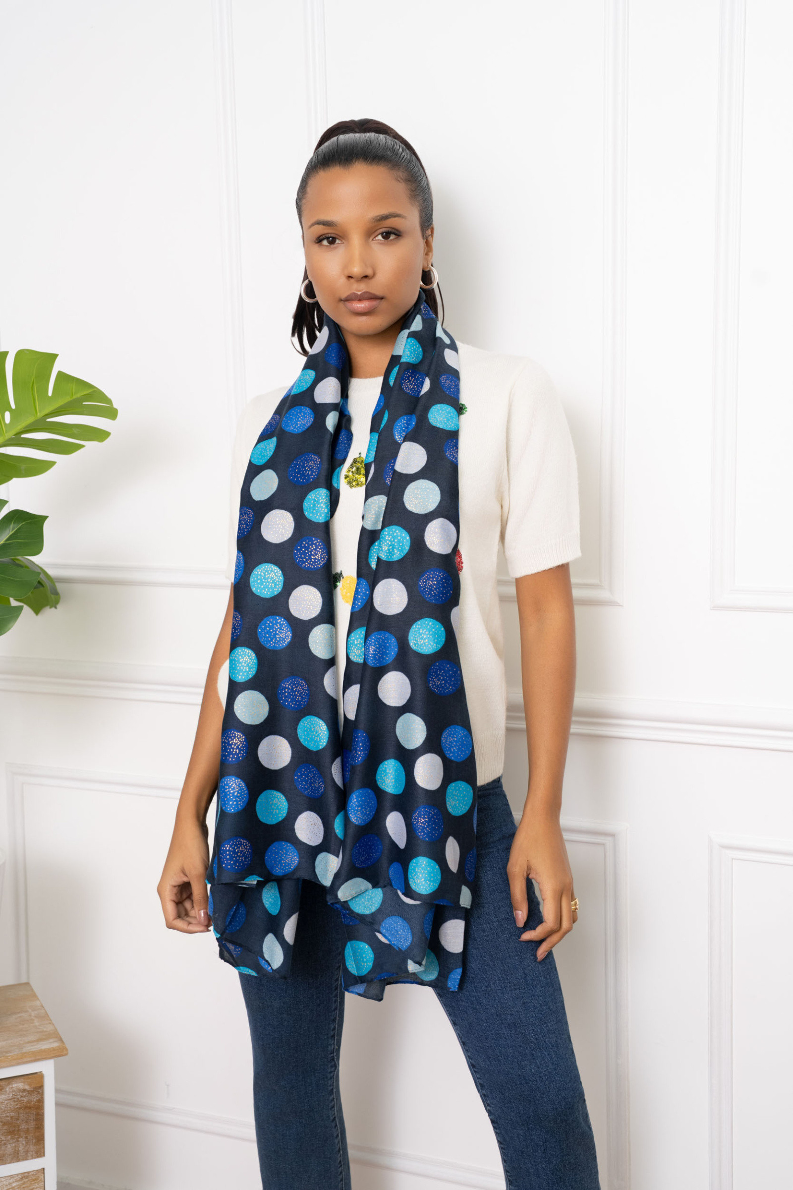 Großhändler M&P Accessoires - Runder Schal mit geometrischem Print und Vergoldung
