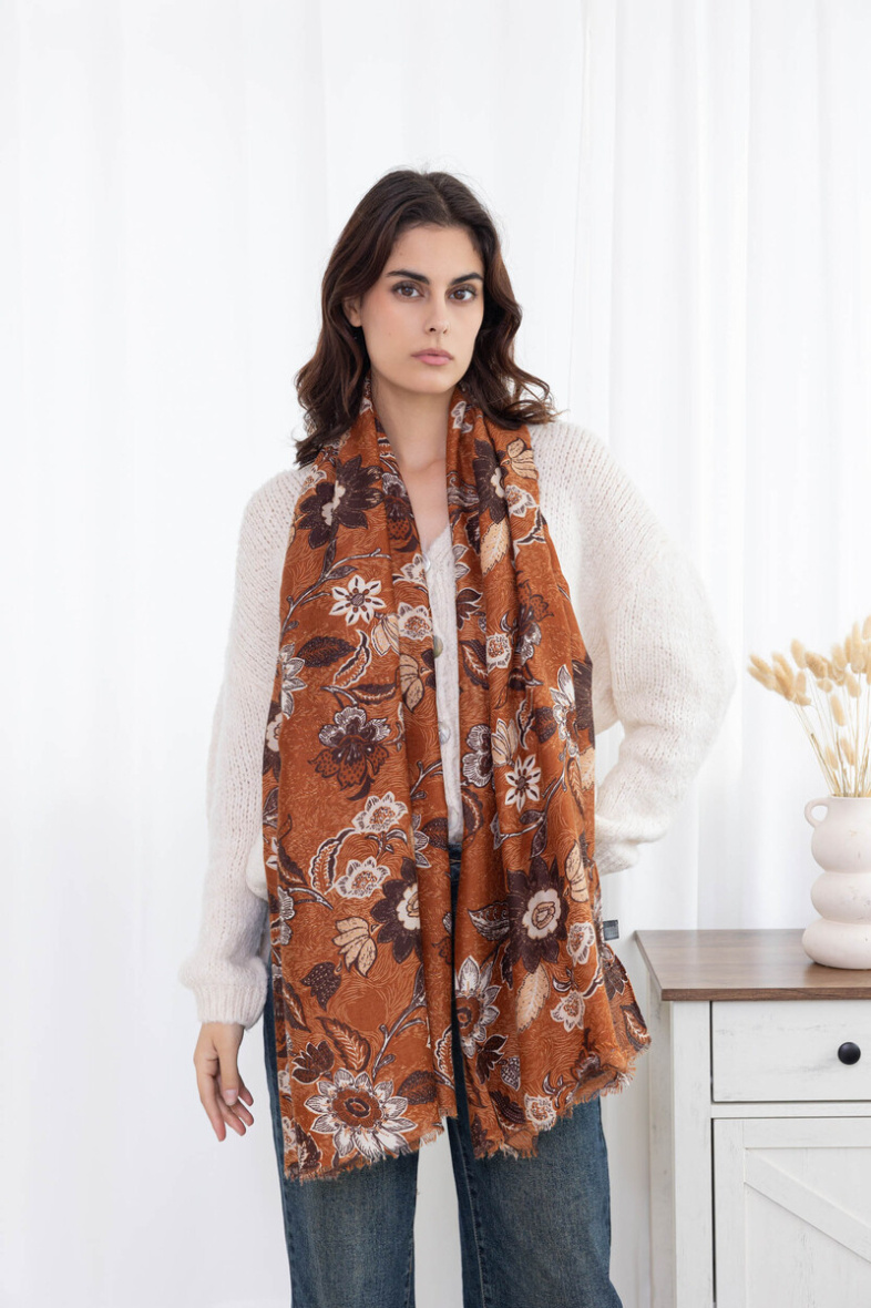 Wholesaler M&P Accessoires - Gradient print scarf with gilding