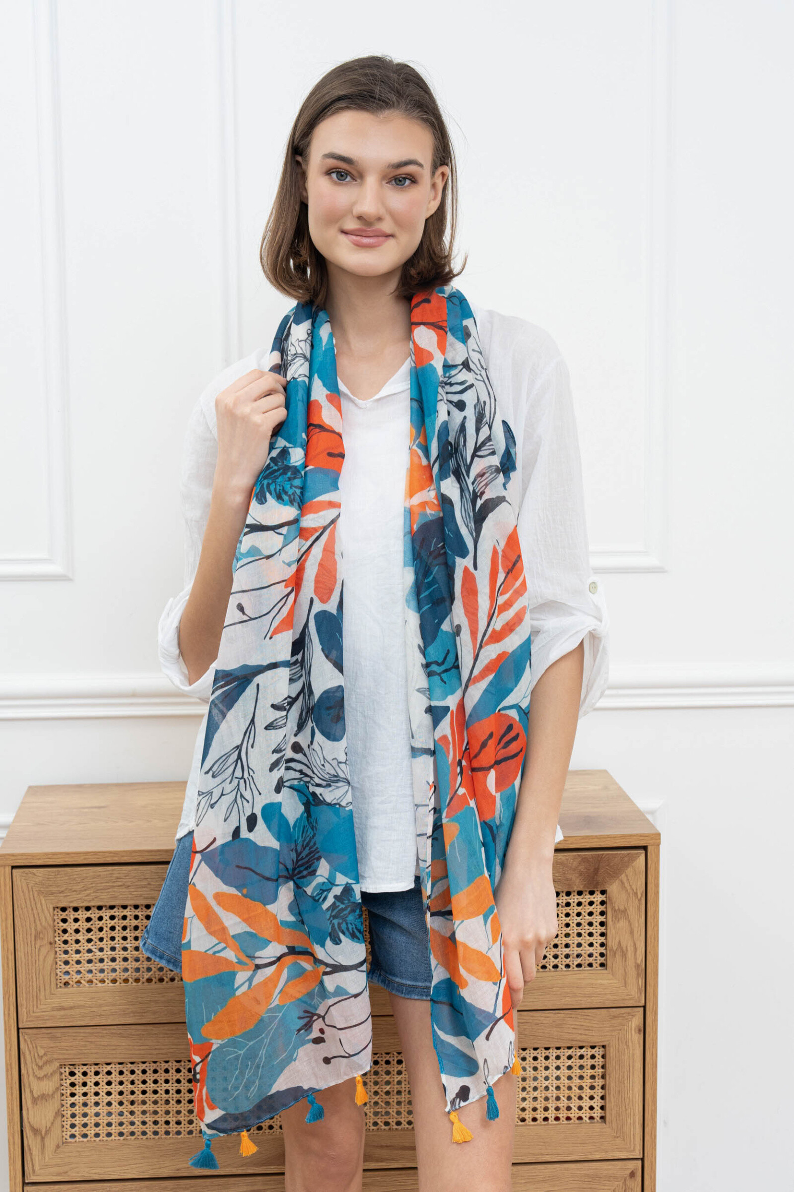 Grossista M&P Accessoires - Sciarpa a stampa piselli multicolore con pompon