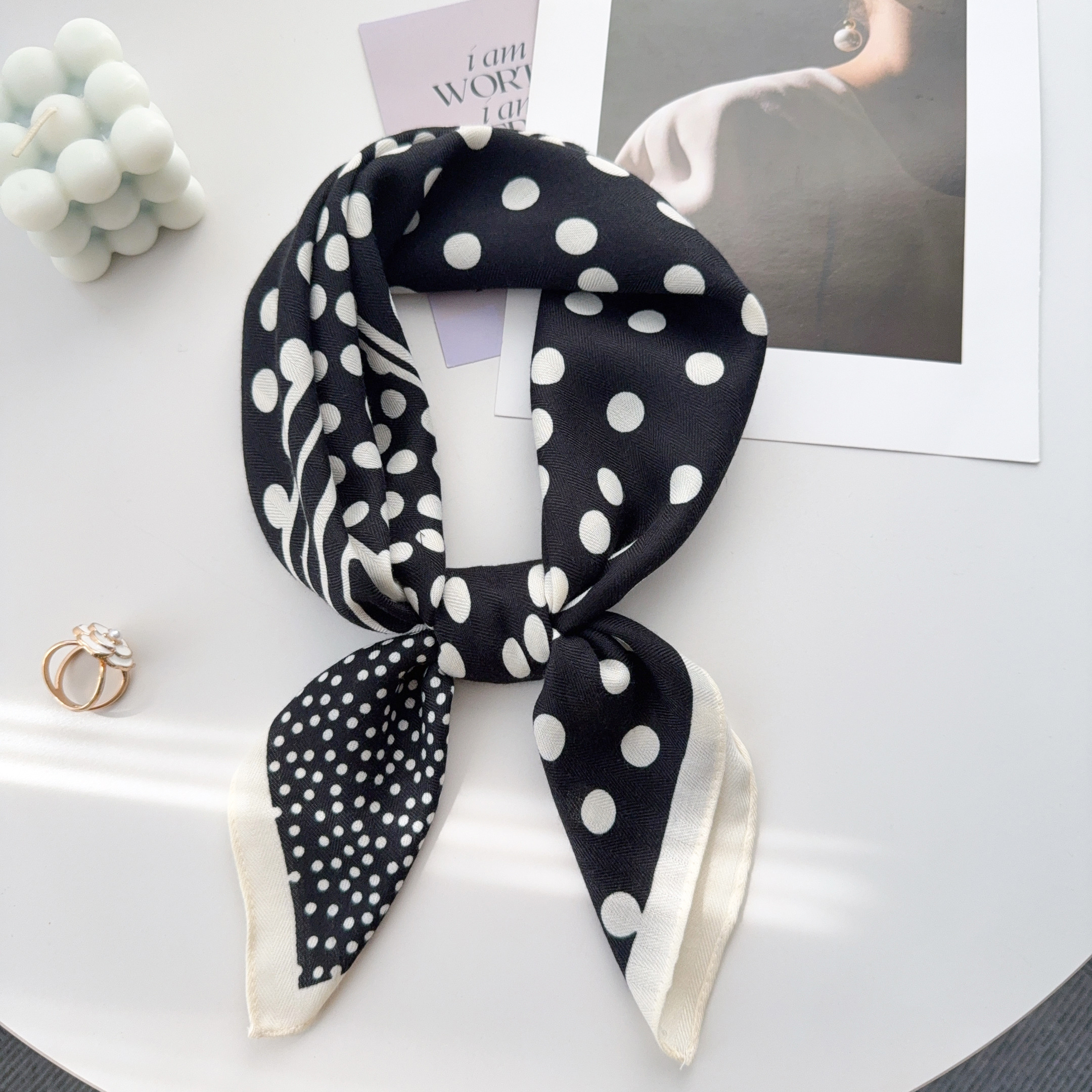 Grossiste M&P Accessoires - Foulard carré viscose 68*68cm imprimé pois