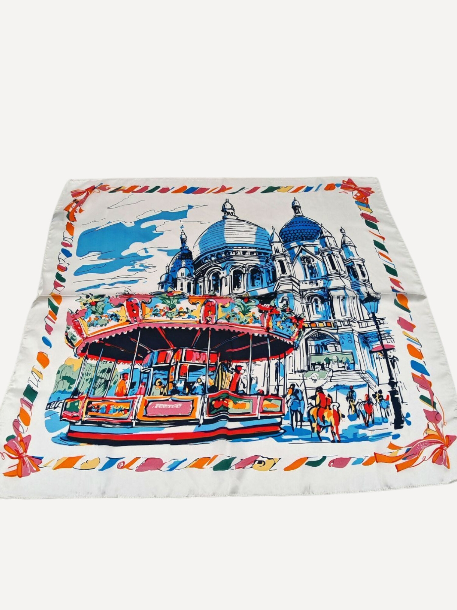 Wholesaler M&P Accessoires - Small square 70cm printed