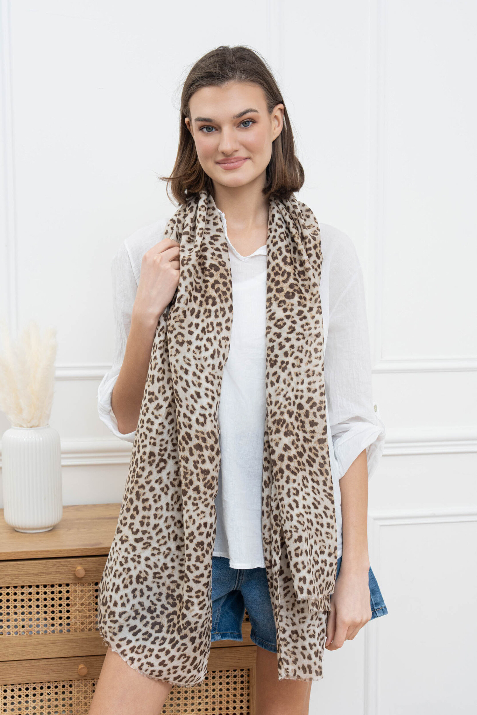 Wholesaler M&P Accessoires - Gradient print scarf with gilding