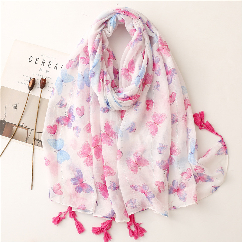Grossiste M&P Accessoires - Foulard imprimé papillon avec mini sequin et pompon