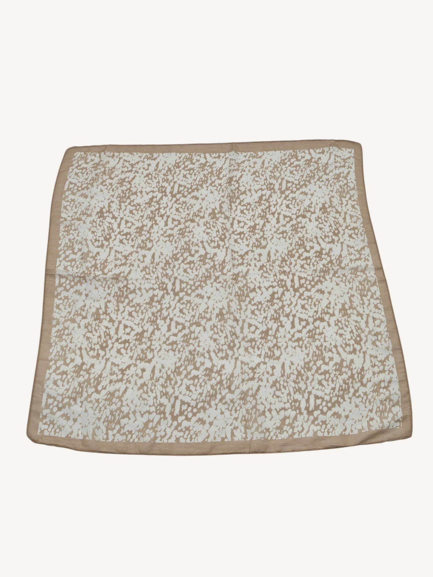 Wholesaler M&P Accessoires - Small square 60*60cm printed dots