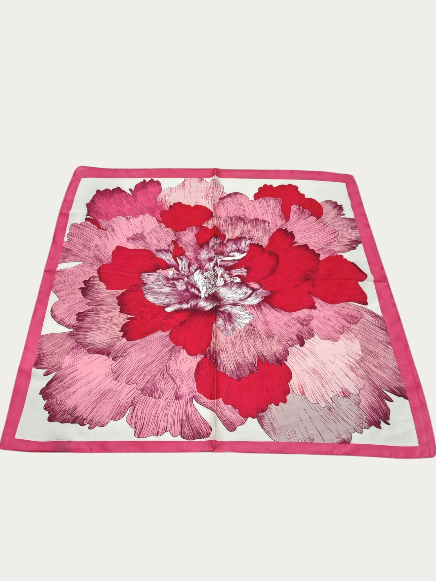 Grossista M&P Accessoires - Piccola stampa floreale quadrata di 70*70 cm