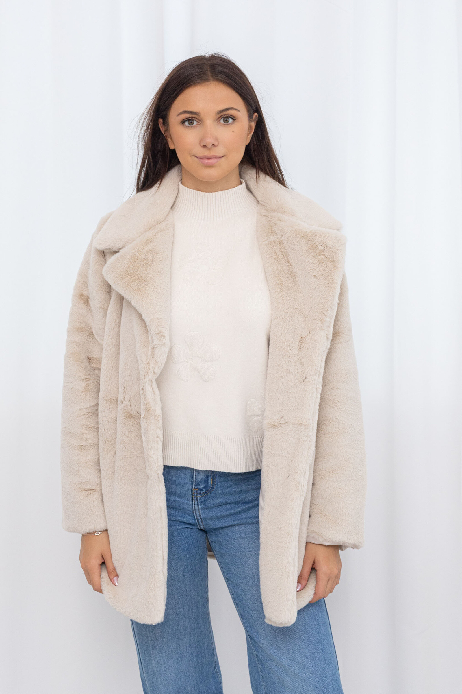 Grossiste M&P Accessoires - Manteaux fausse fourrure long col blazer avec poche