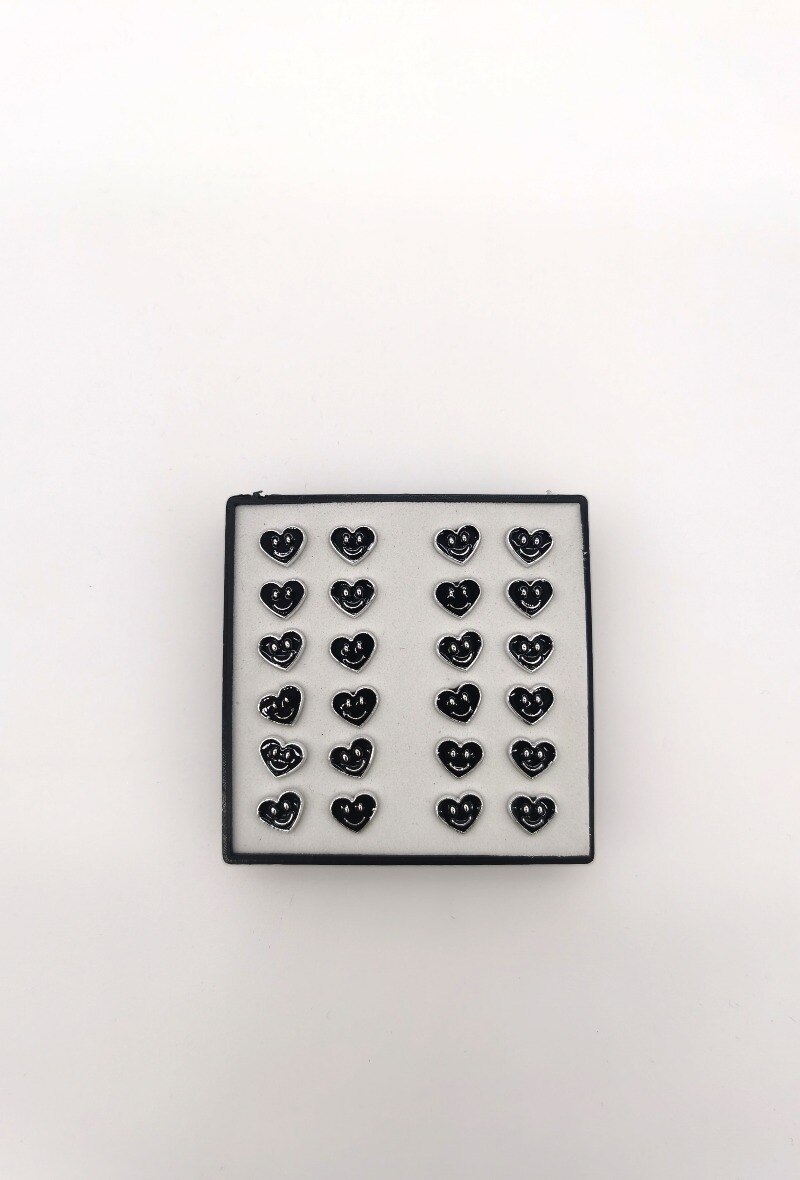 Grossiste M&P Accessoires - Boucles d'oreilles piercing boîte de 12