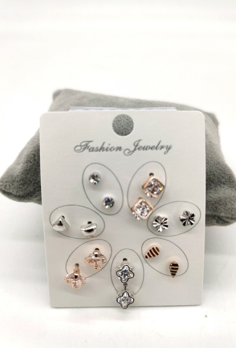 Wholesaler M&P Accessoires - 7 pair piercing earrings