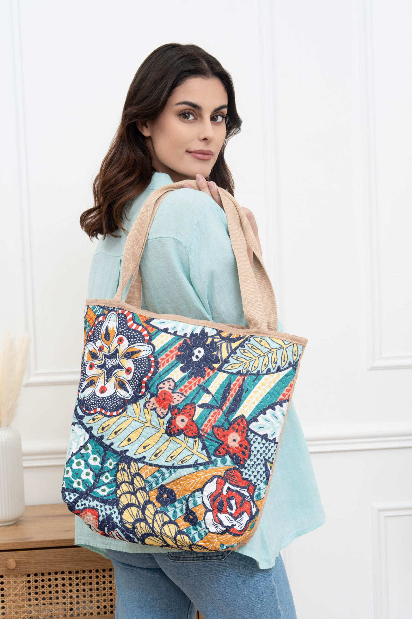 Mayorista M&P Accessoires - Bolso tote de algodón estampado con cremallera para llevar al hombro o a la playa
