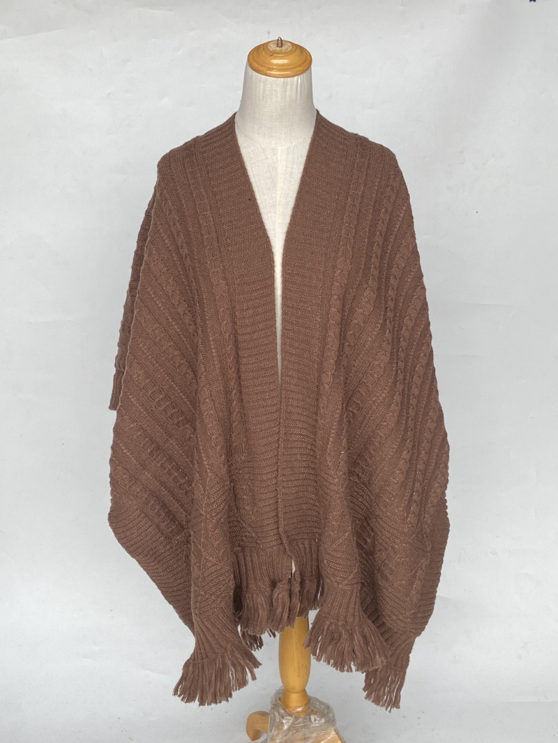 Wholesaler Mac Moda - fur poncho