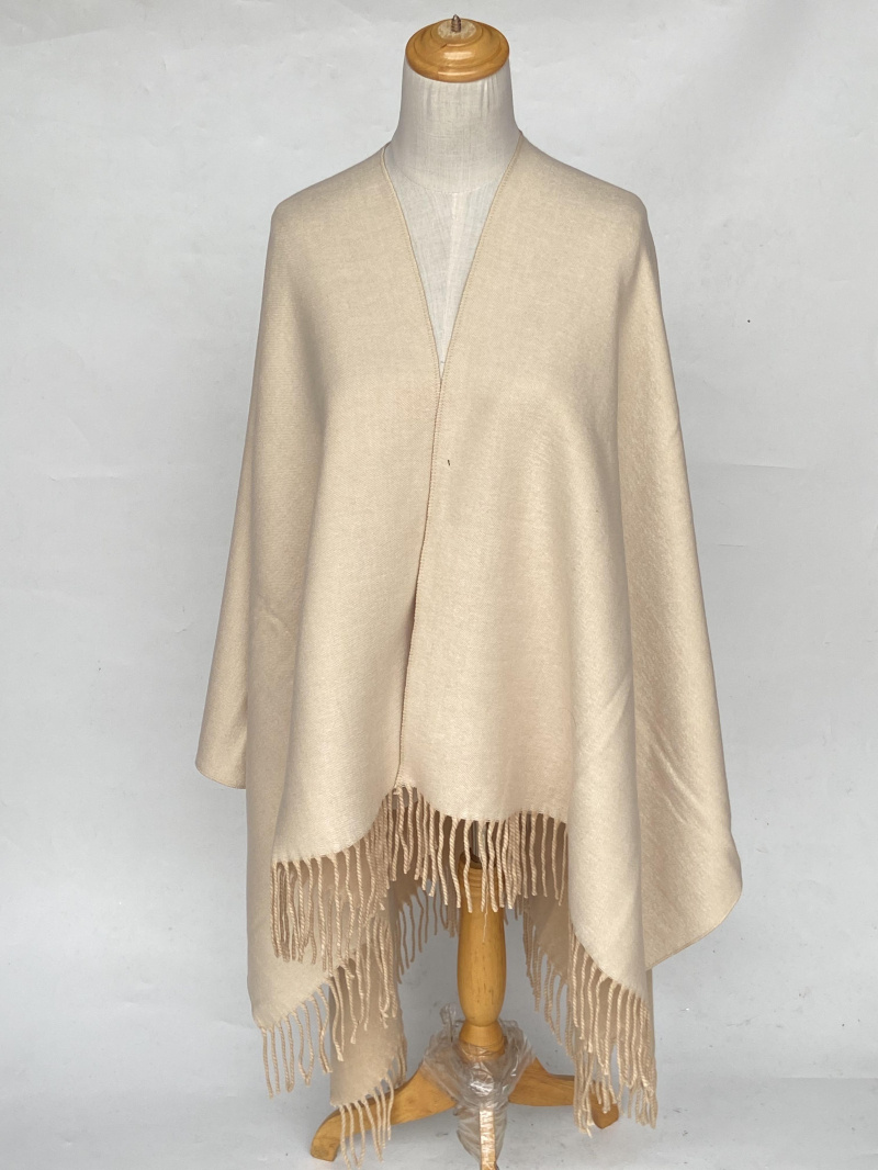 Wholesaler Mac Moda - plain fringed poncho