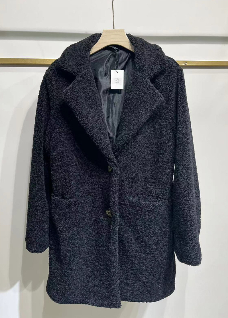 Wholesaler Mac Moda - mink effect coat