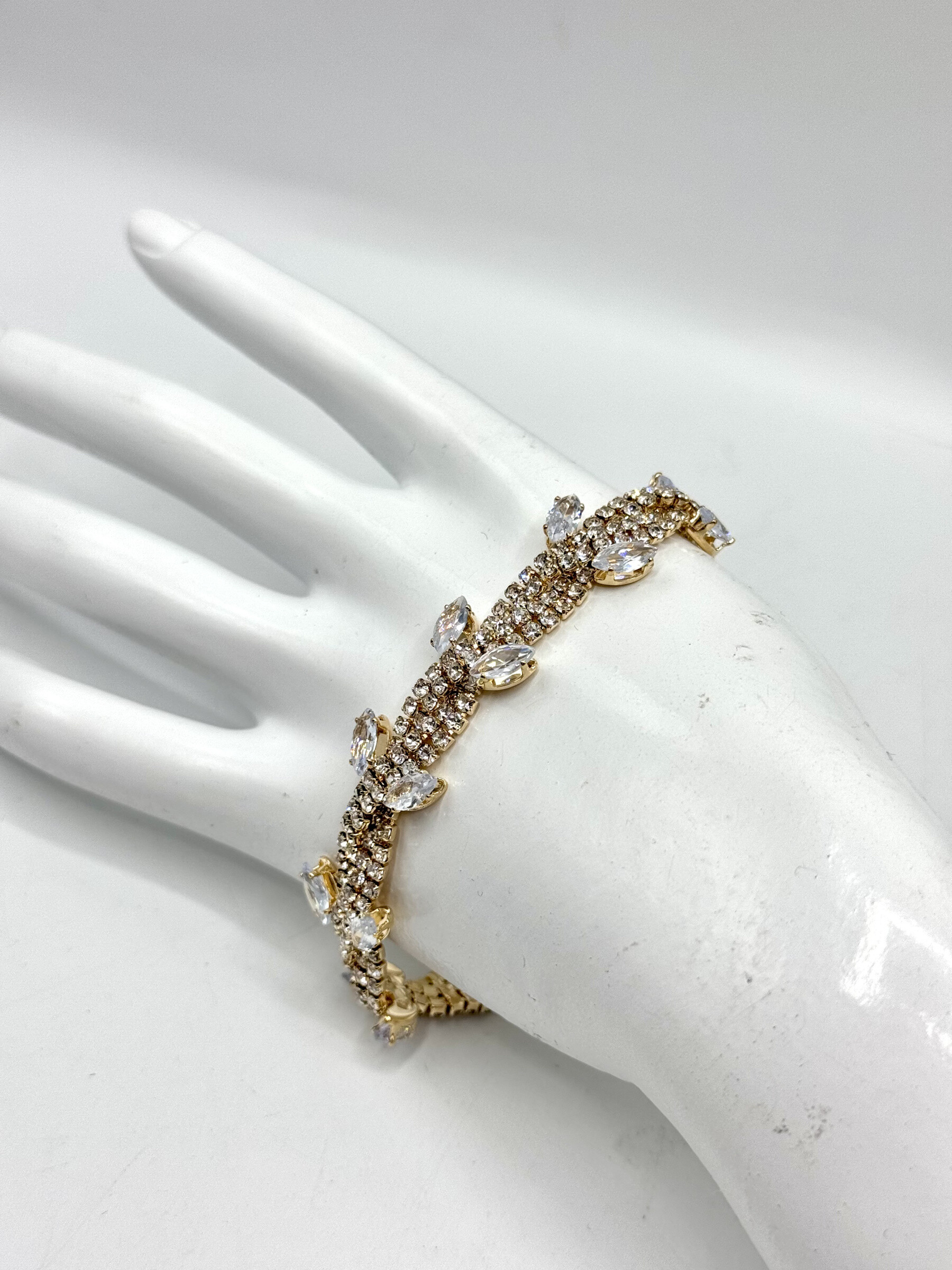 Wholesaler MAD ACCESSORIES - Rhinestone