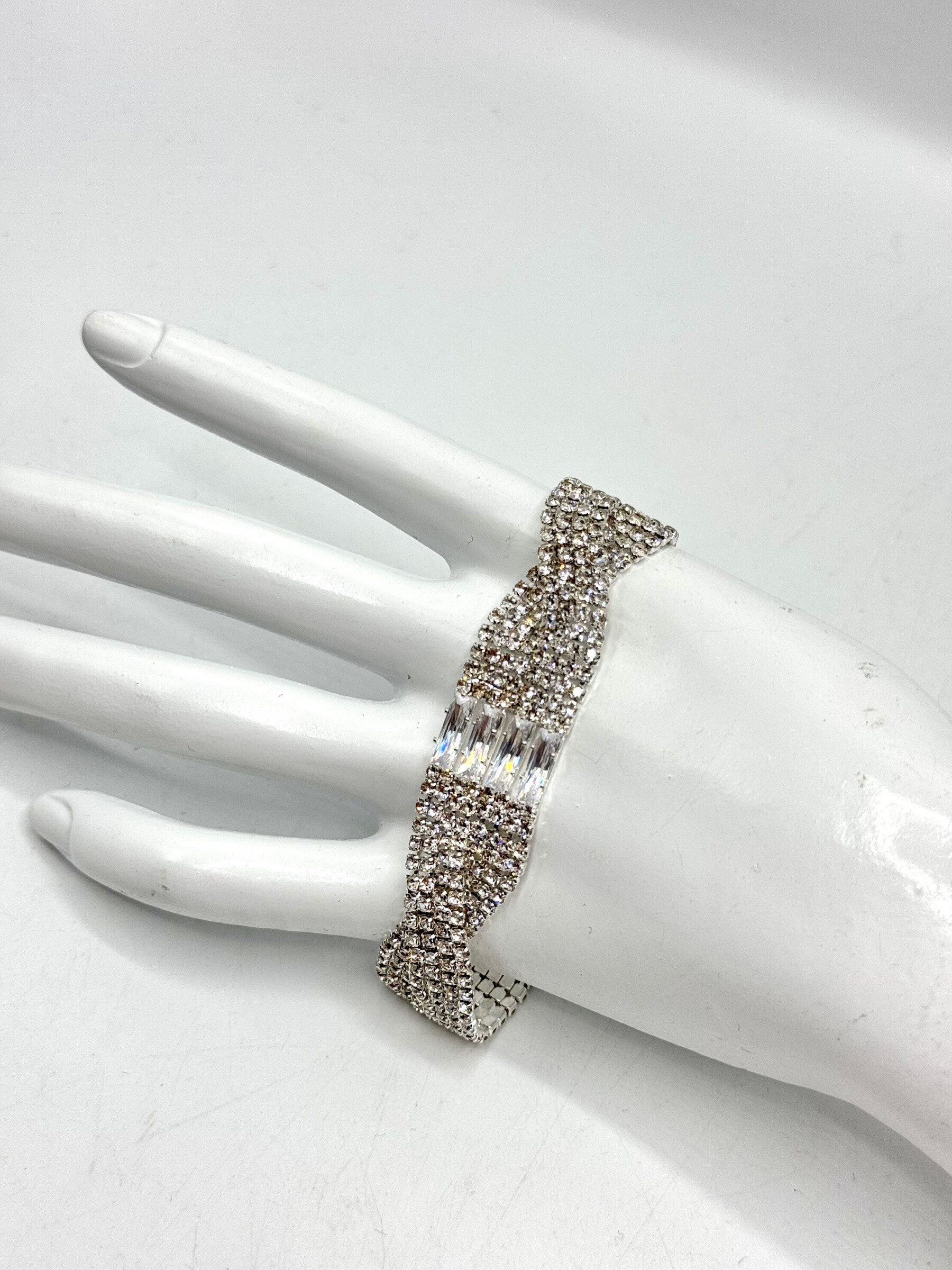 Wholesaler MAD ACCESSORIES - Rhinestone