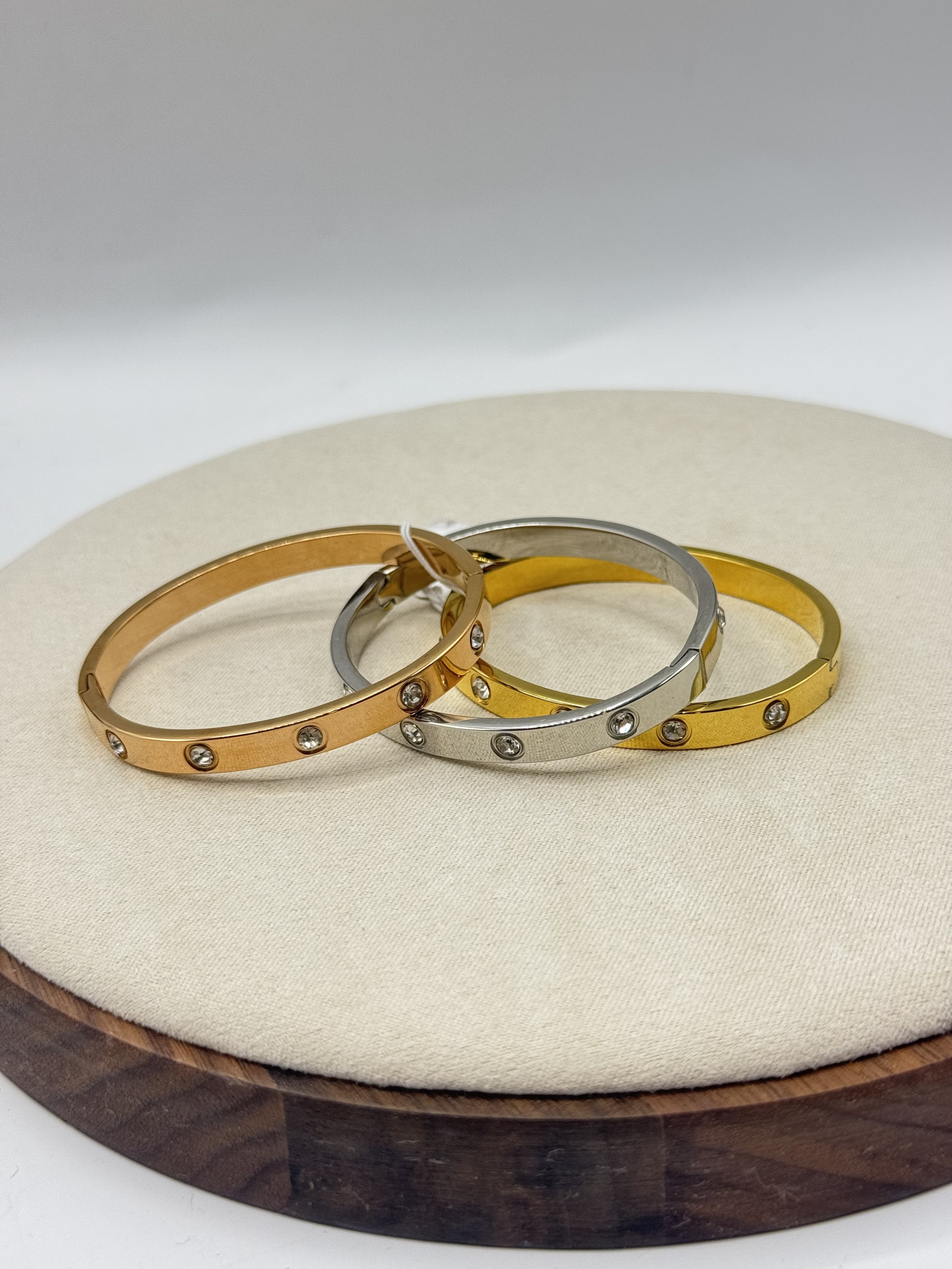 Grossista MAD ACCESSORIES - Bracciale in acciaio inossidabile