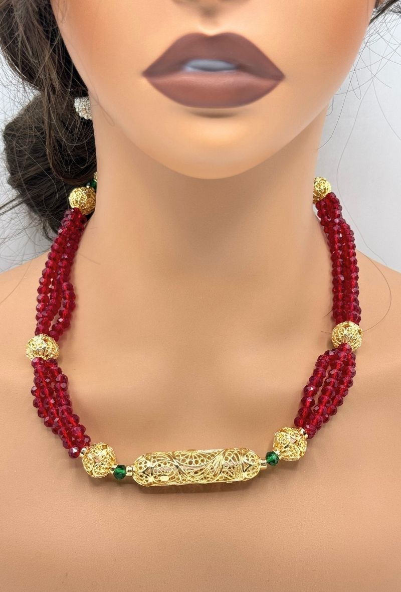 Wholesaler MAD ACCESSORIES - Oriental traditional beaded necklace