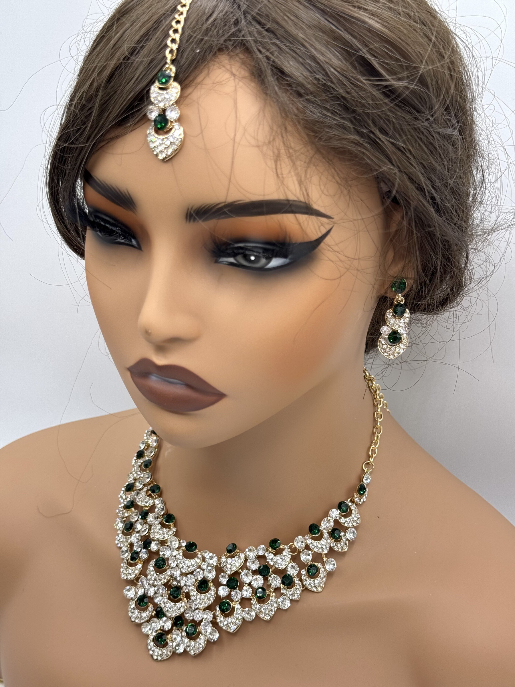 Wholesaler MAD ACCESSORIES - Indian adornment