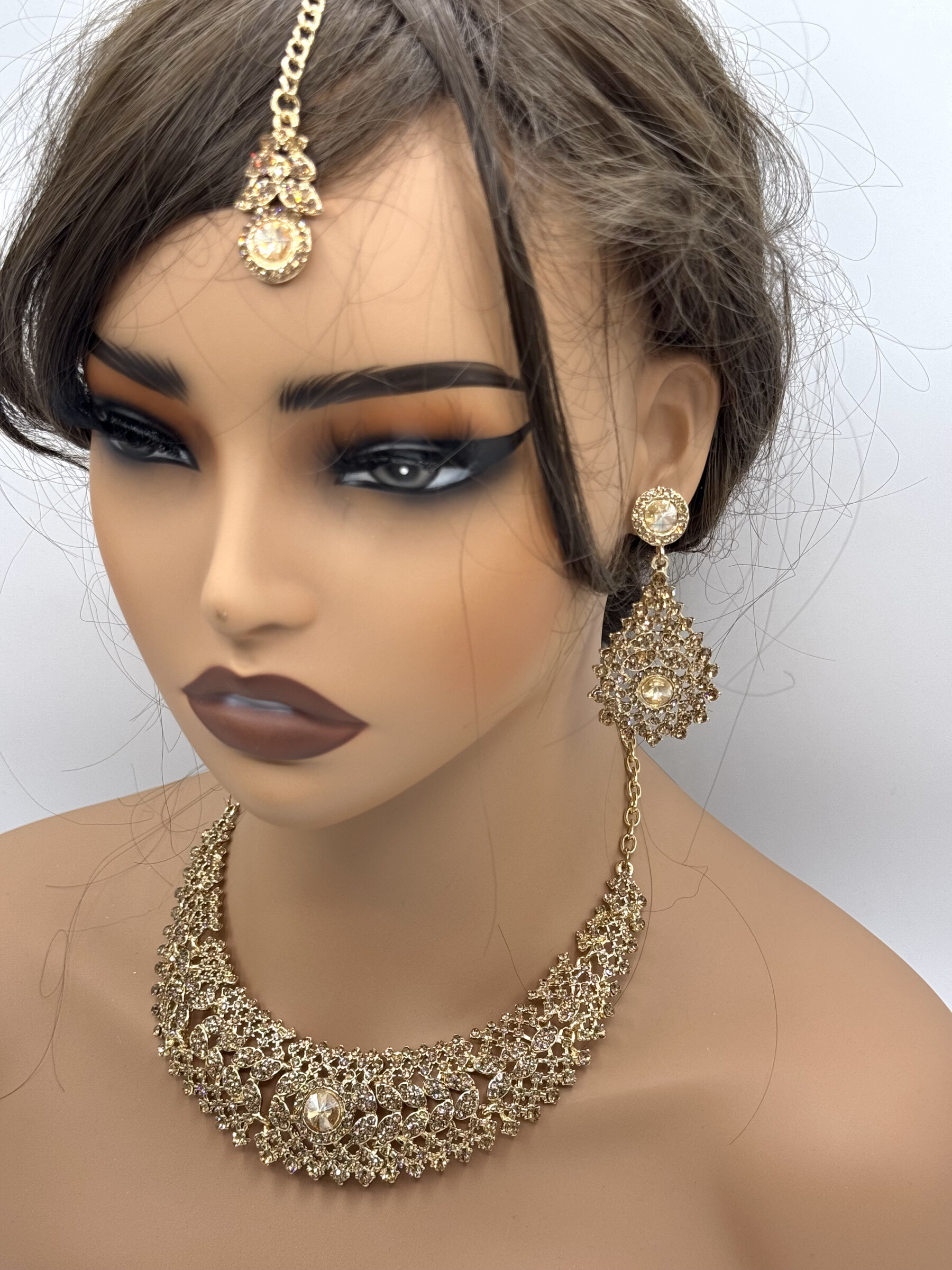 Wholesaler MAD ACCESSORIES - Indian adornment