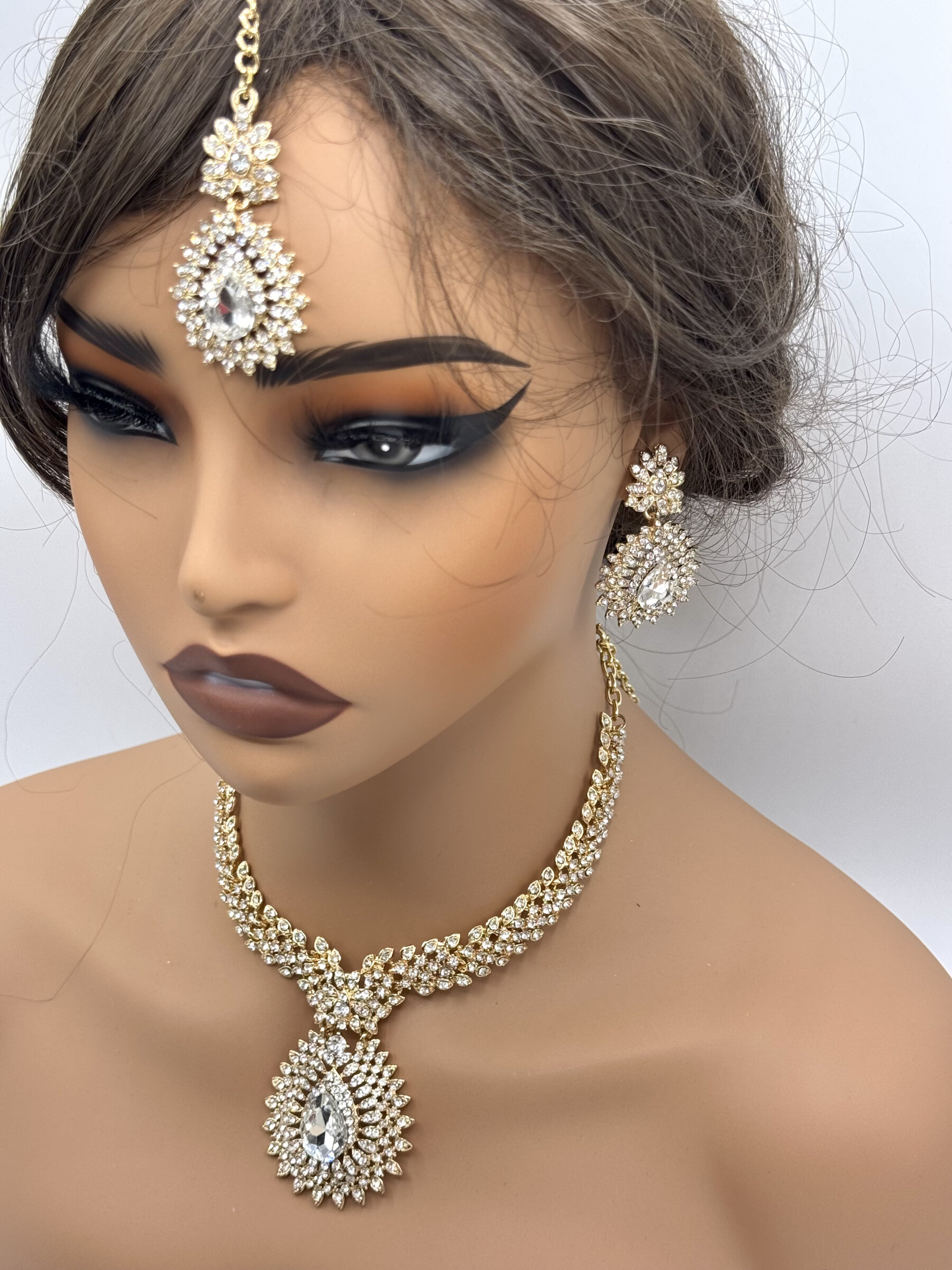 Wholesaler MAD ACCESSORIES - Indian adornment