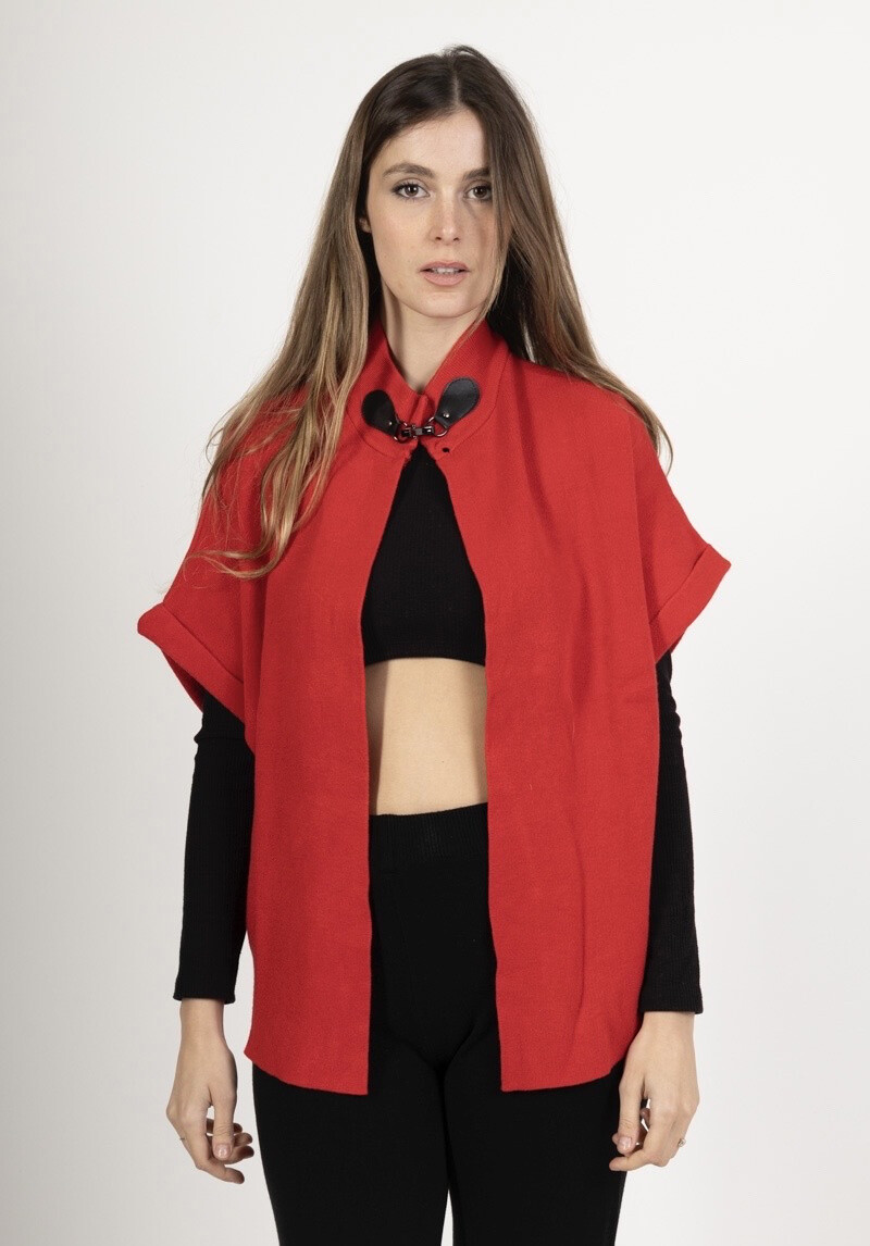Wholesaler Mademoiselle Agnès - Vest with top closure