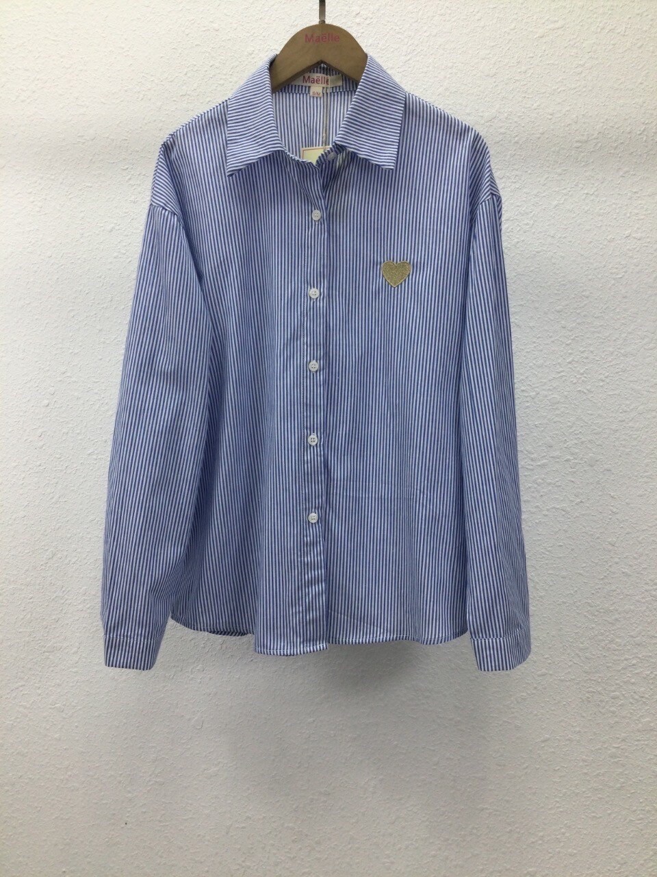 Wholesaler MAELLE - Striped cotton long-sleeve shirt in plus size with a heart patch on the chest M1050-5-1251