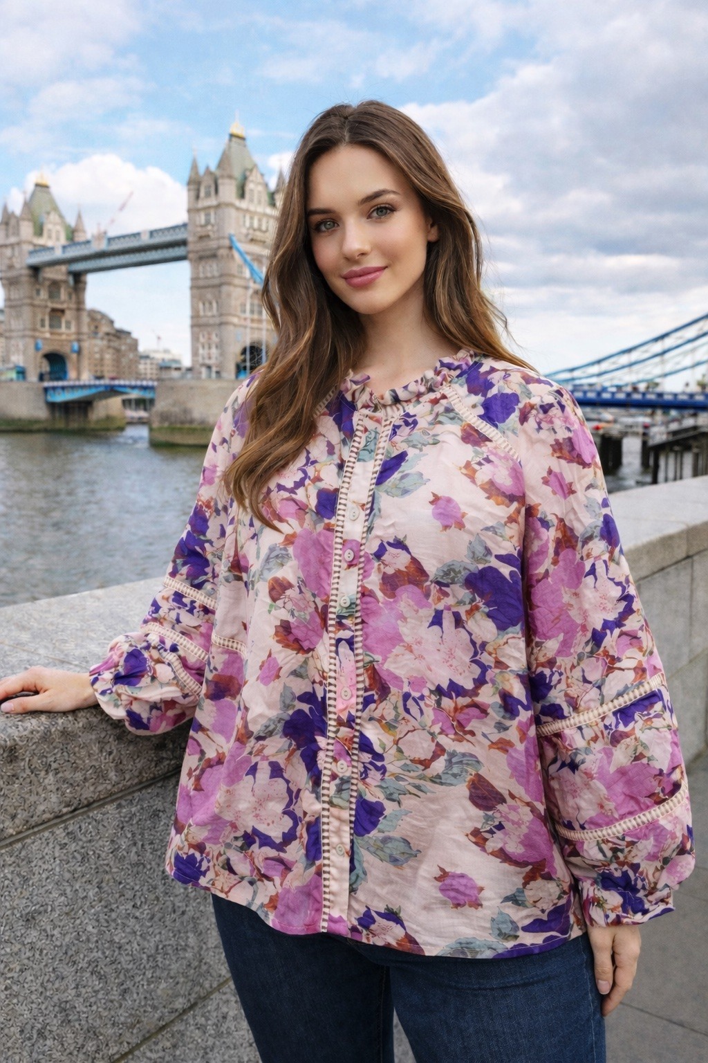 Wholesaler MAELLE - Printed shirt with long sleeves in plus size M372-5-2529