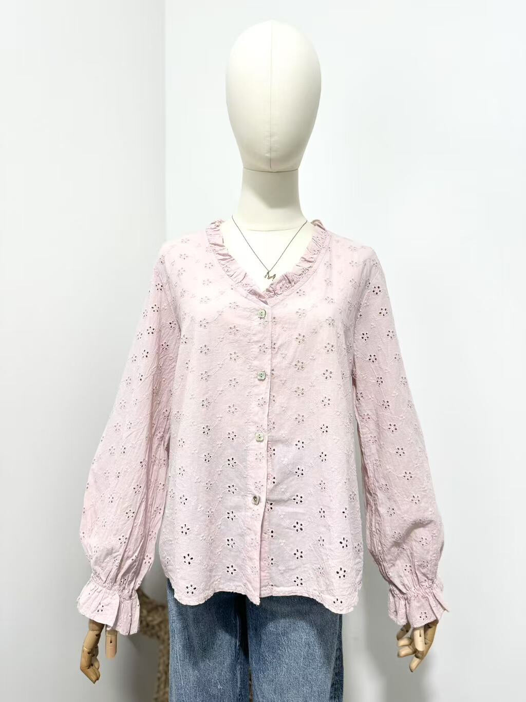Grossiste Maëlys Paris - Blouse en broderie 100% coton