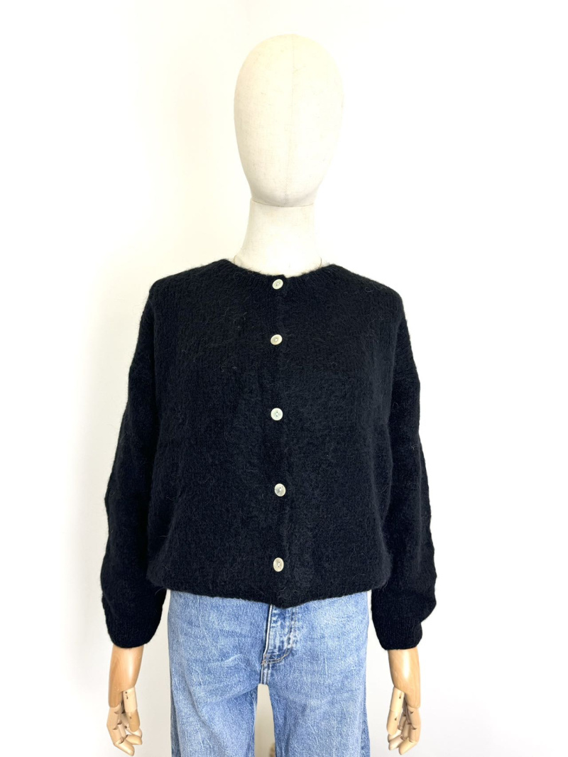 Grossiste Maëlys Paris - Gilet col rond en 52 baby alpaga