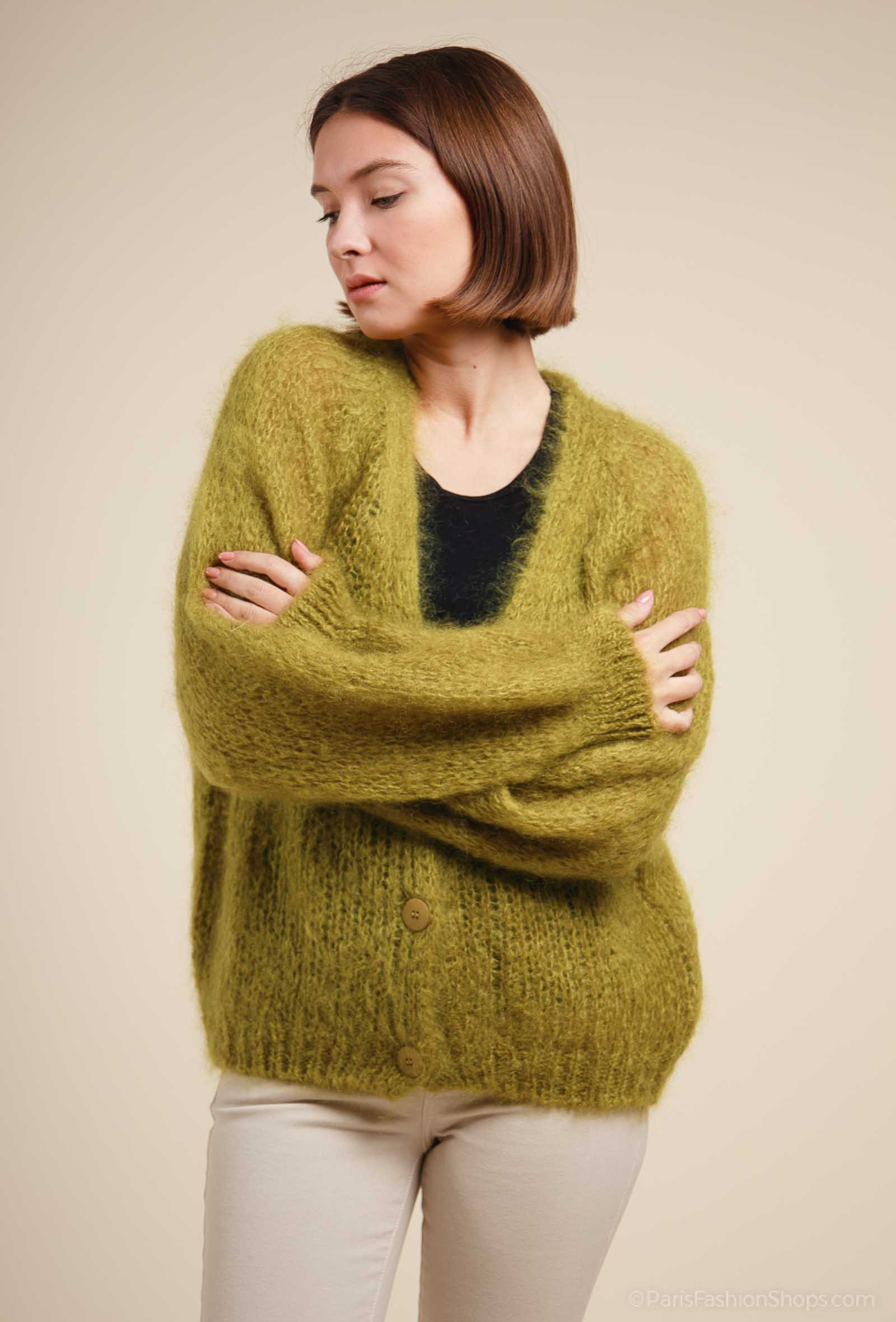 Grossiste Maëlys Paris - Gilet court grosse maille en 76% fluffy mohair