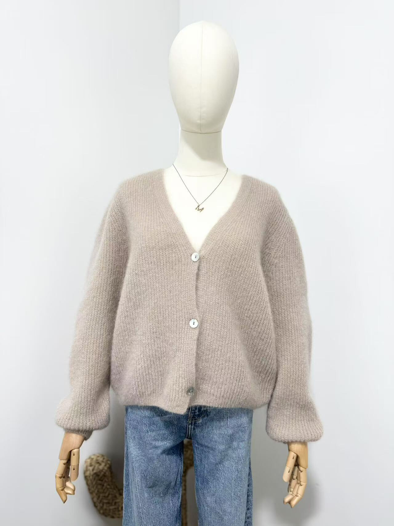 Grossista Maëlys Paris - Gilet a coste in kid mohair 34%.
