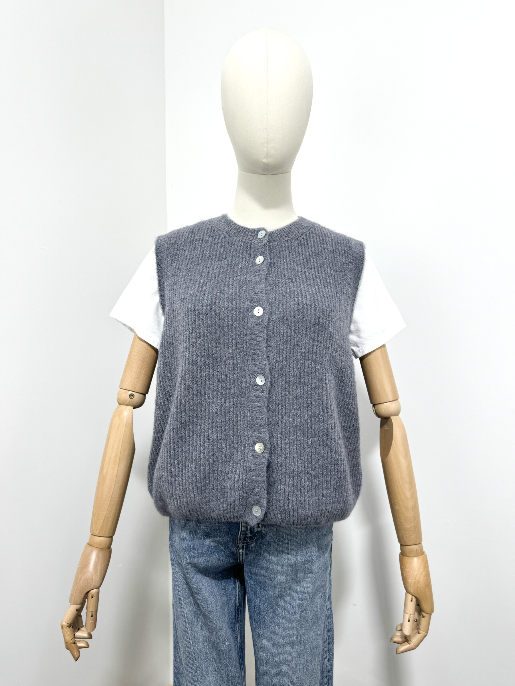 Wholesaler Maëlys Paris - Ribbed sleeveless vest in superfine alpaca