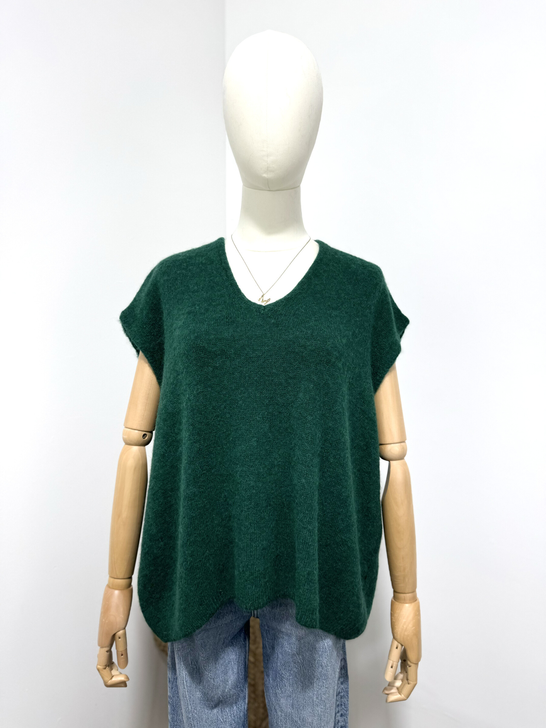 Wholesaler Maëlys Paris - Sleeveless baby alpaca sweater