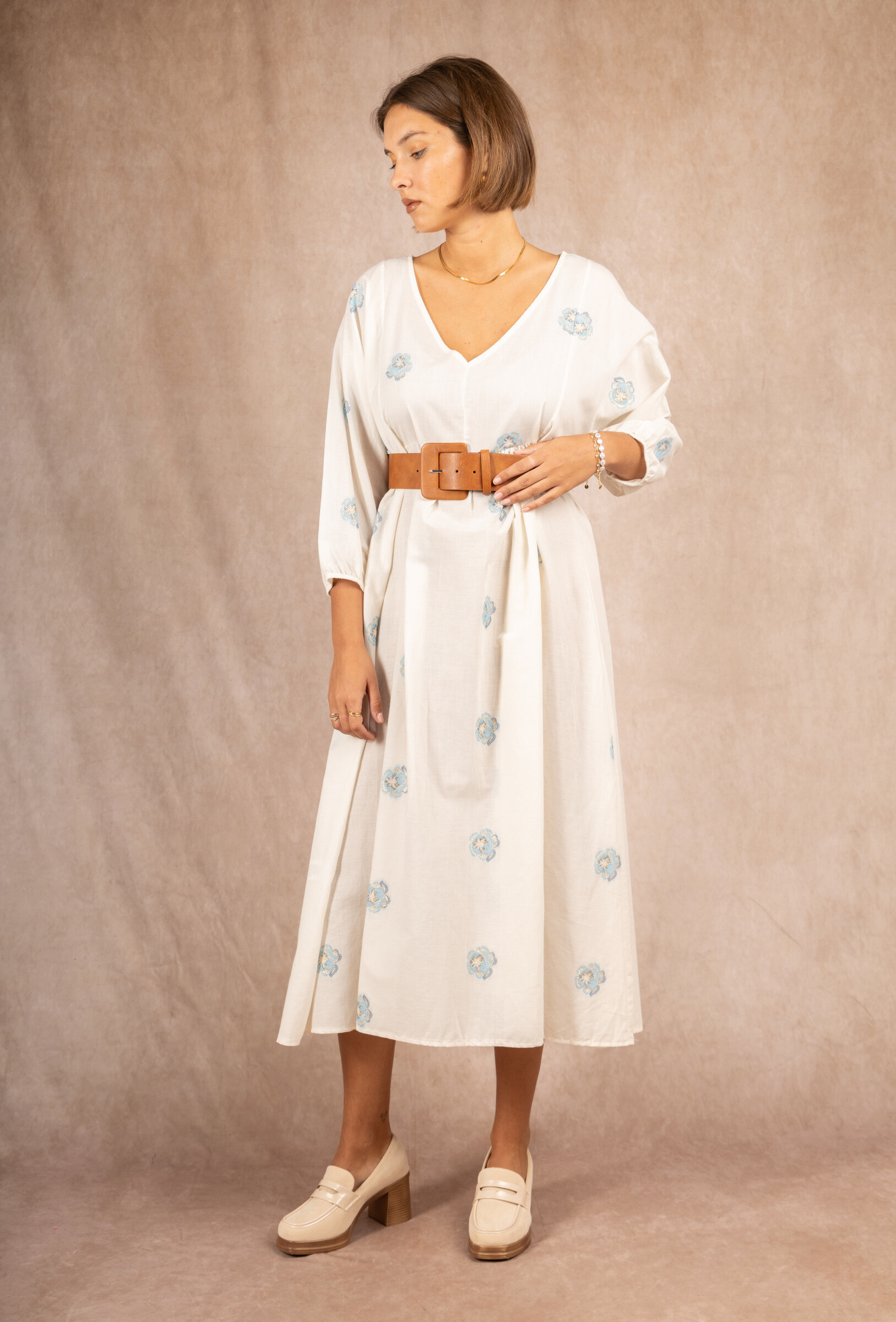 Wholesaler Maëlys Paris - Flower embroidery dress